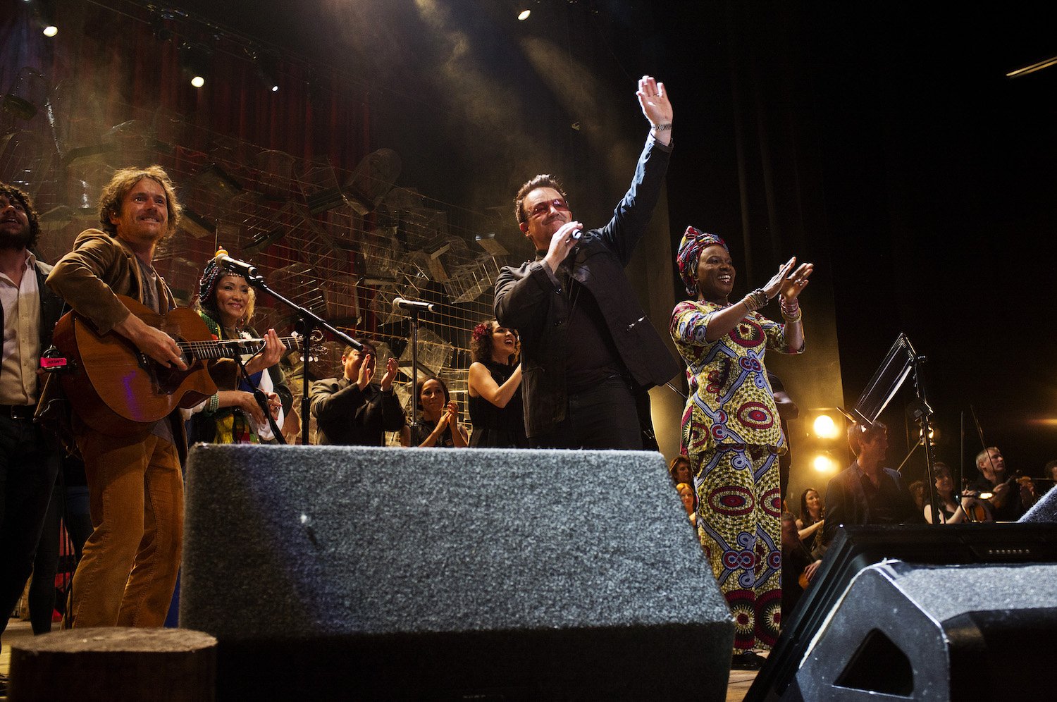 BONO — STAAGES - A Music Company